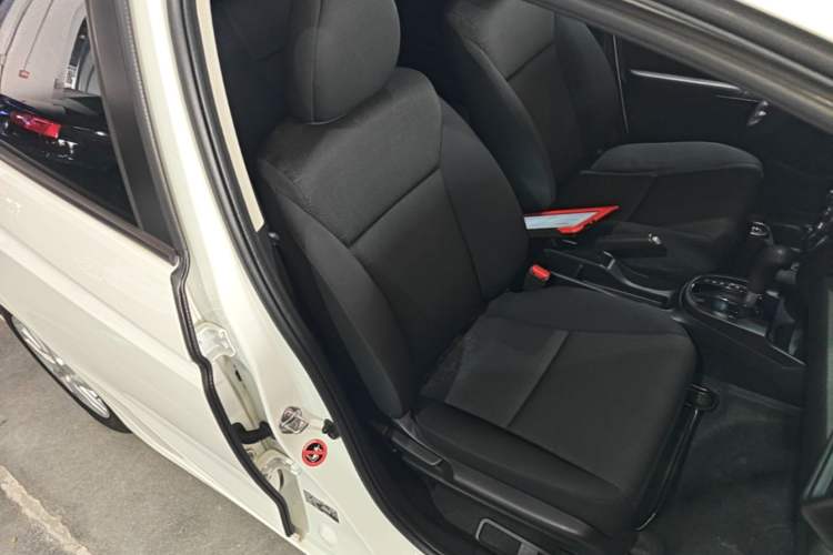 Used Honda Fit 2020 1.5L CVT Comfort Sunroof Version Right Front Seat