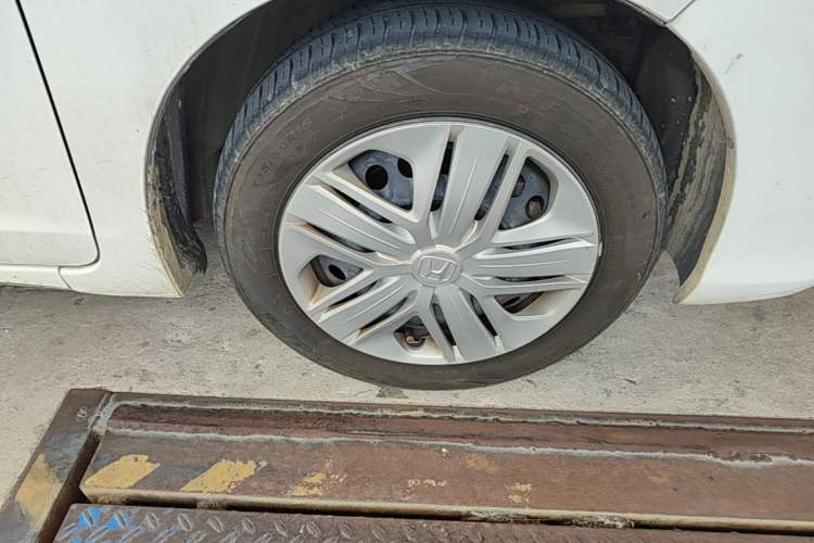Used Honda Fit 2020 1.5L CVT Comfort Version Right Front Wheel Hub