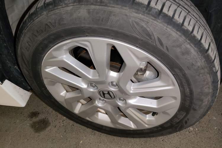 Used Honda Fit 2020 1.5L CVT Comfort Sunroof Version Right Front Wheel Hub