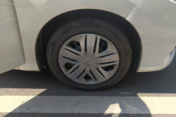 Used Honda Fit 2020 1.5L CVT Comfort Version Right Front Wheel Hub