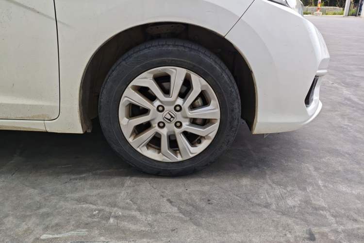 Used Honda Fit 2020 1.5L CVT Comfort Sunroof Version Right Front Wheel Hub