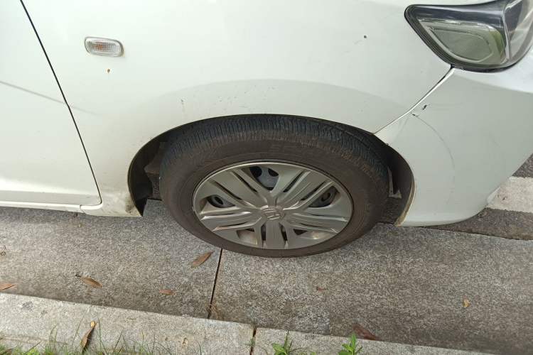 Used Honda Fit 2020 1.5L CVT Comfort Version Right Front Wheel Hub