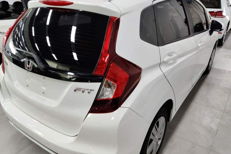 Used Honda Fit 2020 1.5L CVT Comfort Version Right Rear Taillight