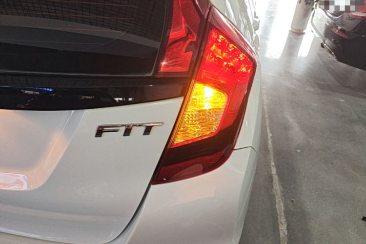 Used Honda Fit 2020 1.5L CVT Comfort Sunroof Version Right Rear Taillight