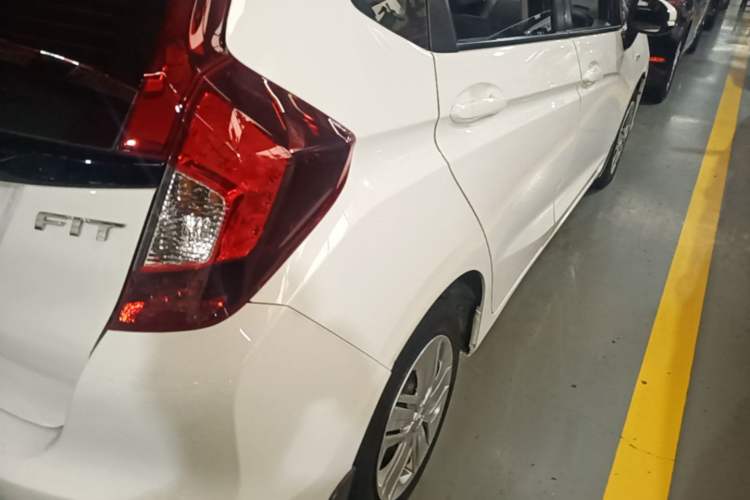 Used Honda Fit 2020 1.5L CVT Comfort Version Right Rear Taillight