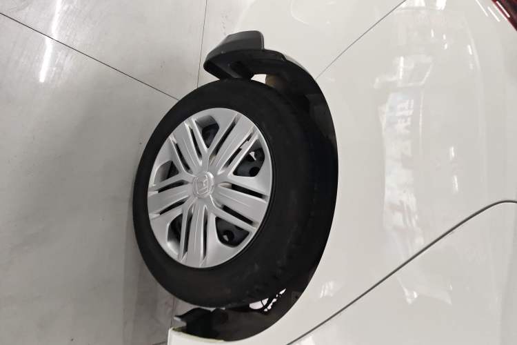 Used Honda Fit 2020 1.5L CVT Comfort Version Right Rear Wheel Hub