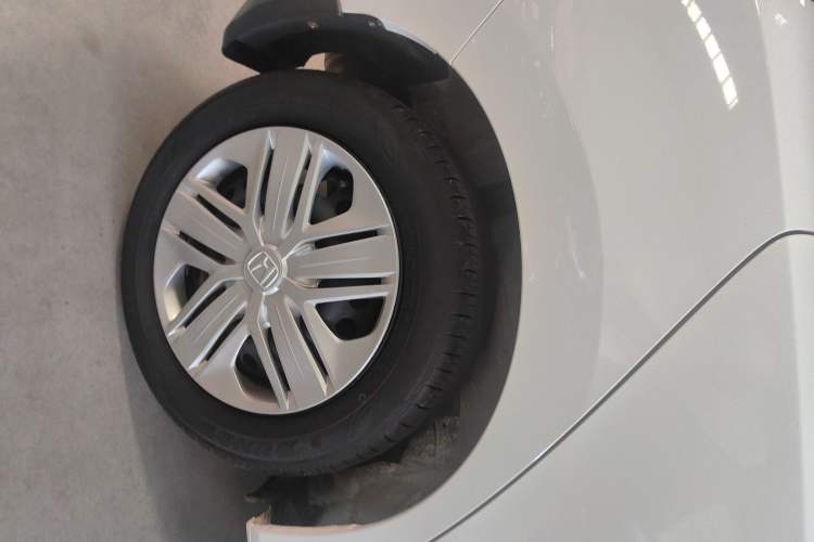 Used Honda Fit 2020 1.5L CVT Comfort Version Right Rear Wheel Hub