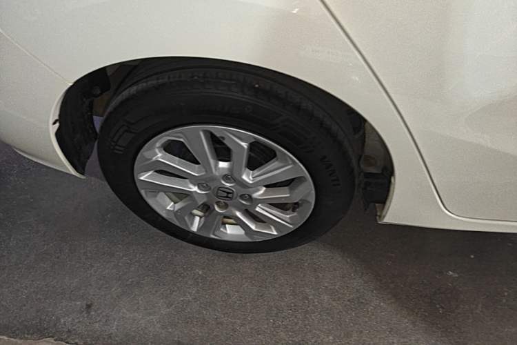 Used Honda Fit 2020 1.5L CVT Comfort Sunroof Version Right Rear Wheel Hub
