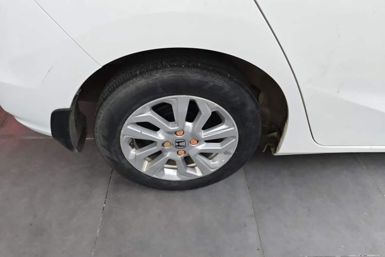 Used Honda Fit 2020 1.5L CVT Comfort Sunroof Version Right Rear Wheel Hub
