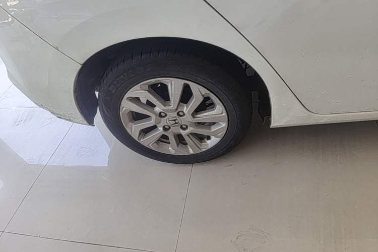 Used Honda Fit 2020 1.5L CVT Comfort Sunroof Version Right Rear Wheel Hub