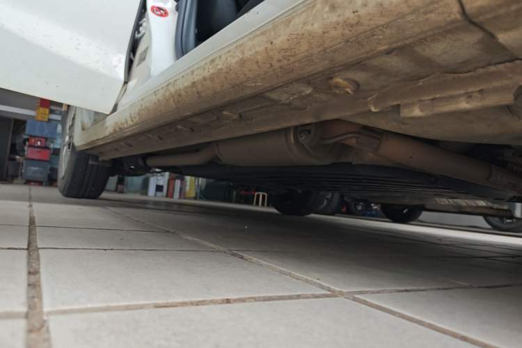 Used Honda Fit 2020 1.5L CVT Comfort Version Right Side Sill