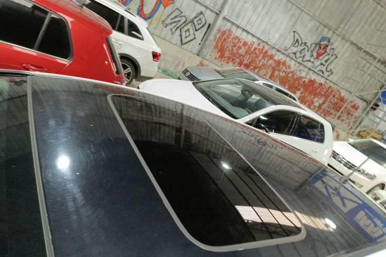Used Honda Fit 2020 1.5L CVT Comfort Sunroof Version Roof