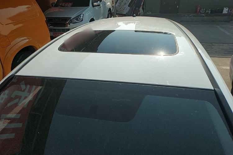 Used Honda Fit 2020 1.5L CVT Comfort Sunroof Version Roof