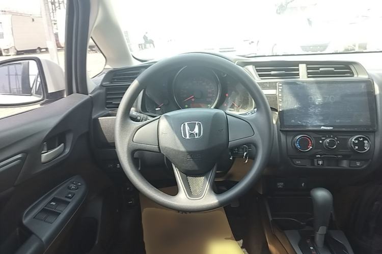 Used Honda Fit 2020 1.5L CVT Comfort Sunroof Version Steering Wheel
