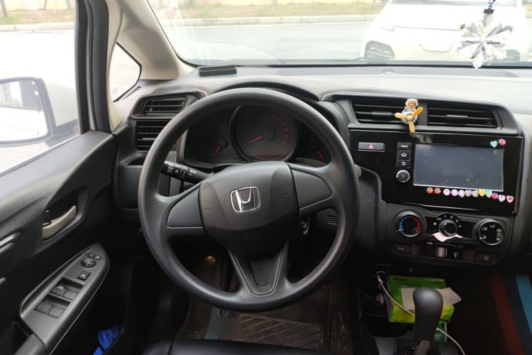 Used Honda Fit 2020 1.5L CVT Comfort Sunroof Version Steering Wheel