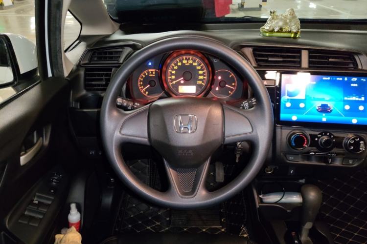 Used Honda Fit 2020 1.5L CVT Comfort Sunroof Version Steering Wheel
