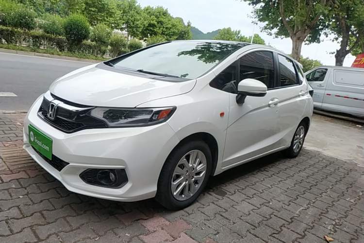 Ojetý Honda Fit 2020 1.5L CVT Comfort Sunroof Version Guazi used car, China used car export, Used car for sale, Used cars, Cheapest cars for sale