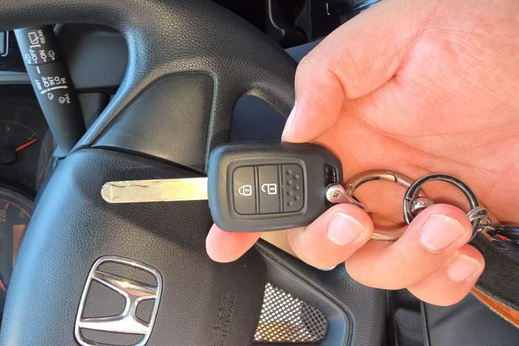Used Honda Fit 2020 1.5L CVT Comfort Sunroof Version Vehicle Key