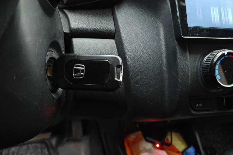 Used Honda Fit 2020 1.5L CVT Comfort Sunroof Version Vehicle Key