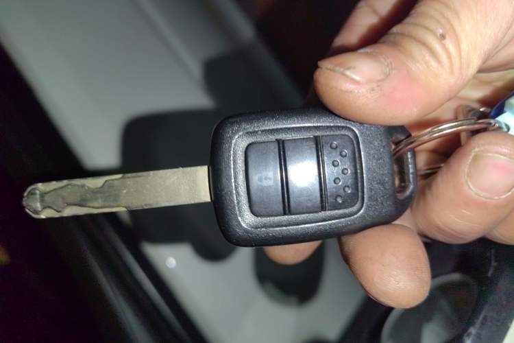 Used Honda Fit 2020 1.5L CVT Comfort Sunroof Version Vehicle Key