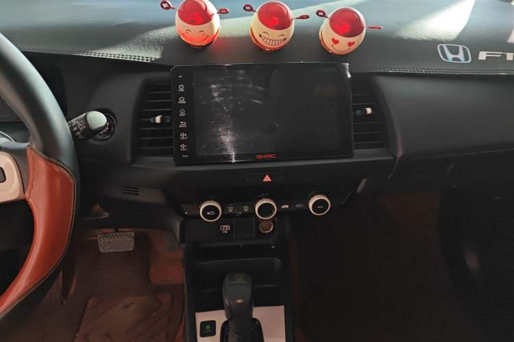 Used Honda Fit 2021 1.5L CVT Trend Edition Audio And AC Panel