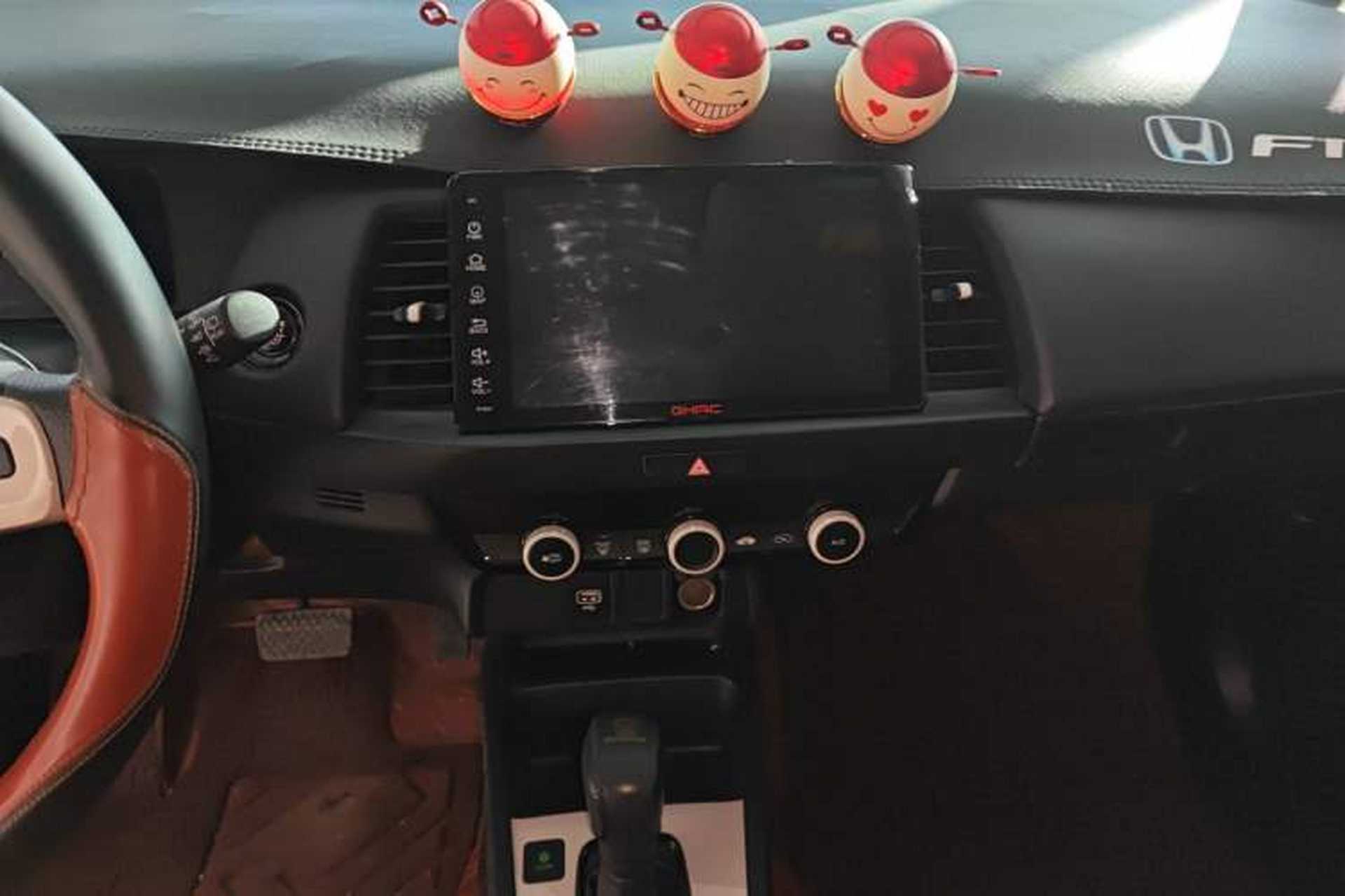 Used Honda Fit 2021 1.5L CVT Trend Edition Audio And AC Panel