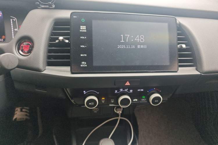 Used Honda Fit 2021 1.5L CVT Trend Edition Audio And AC Panel