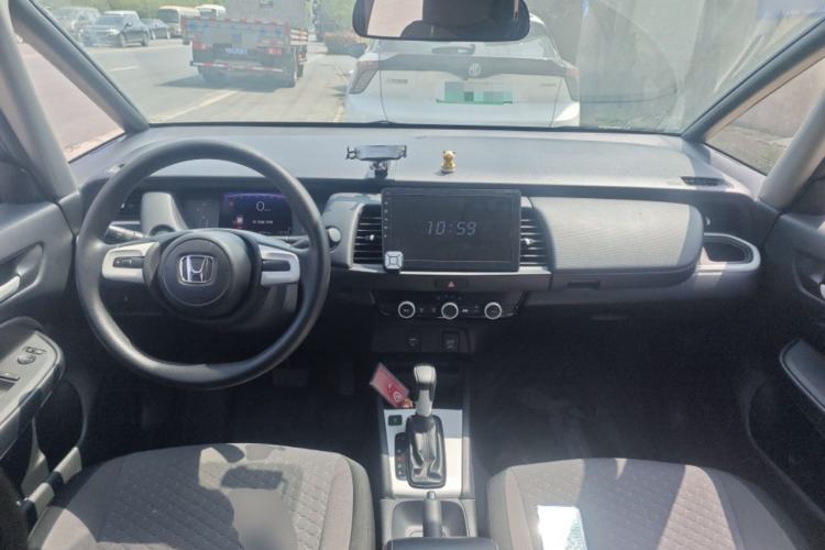 Used Honda Fit 2021 1.5L CVT Trend Edition Center Console