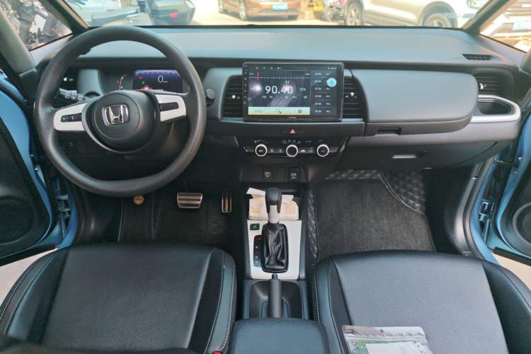 Used Honda Fit 2021 1.5L CVT Trendy Sports Edition Center Console