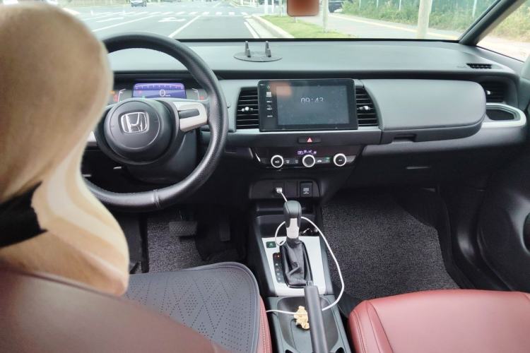 Used Honda Fit 2021 1.5L CVT Trend Edition Center Console