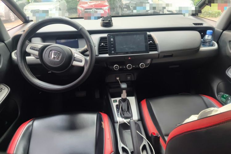 Used Honda Fit 2021 1.5L CVT Trend Edition Center Console