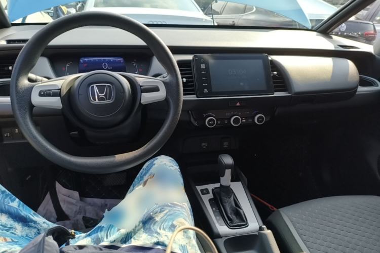 Used Honda Fit 2021 1.5L CVT Trendy Run Pro Edition Center Console