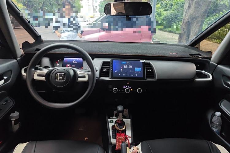 Used Honda Fit 2021 1.5L CVT Trend Edition Center Console