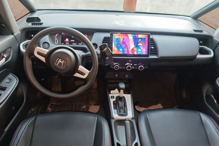 Used Honda Fit 2021 1.5L CVT Trend Edition Center Console