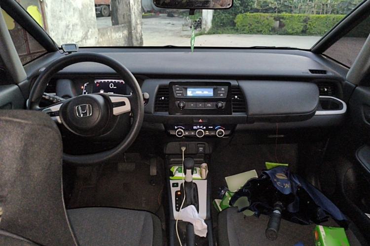 Used Honda Fit 2021 1.5L CVT Trend Edition Center Console