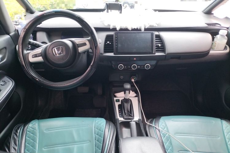 Used Honda Fit 2021 1.5L CVT Trend Edition Center Console