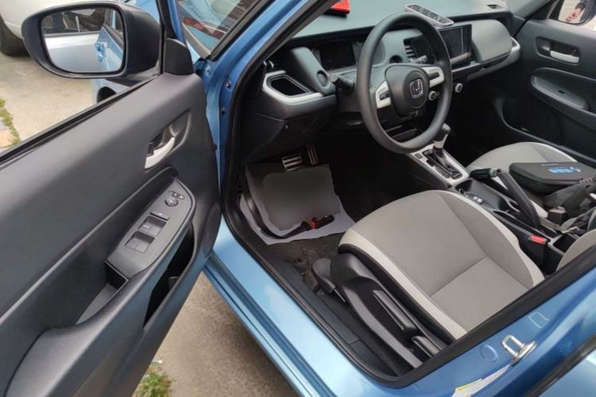 Used Honda Fit 2021 1.5L CVT Trendy Sports Edition Driver Seat