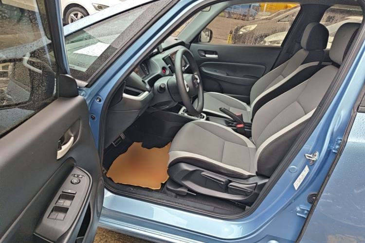 Used Honda Fit 2021 1.5L CVT Trendy Sports Edition Driver Seat