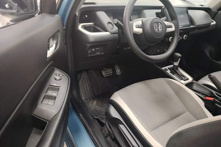 Used Honda Fit 2021 1.5L CVT Trendy Sports Edition Driver Seat