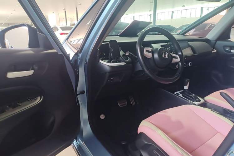 Used Honda Fit 2021 1.5L CVT Trendy Run Pro Edition Driver Seat