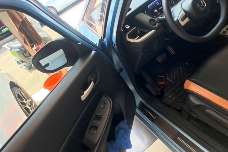 Used Honda Fit 2021 1.5L CVT Trendy Sports Edition Driver Seat