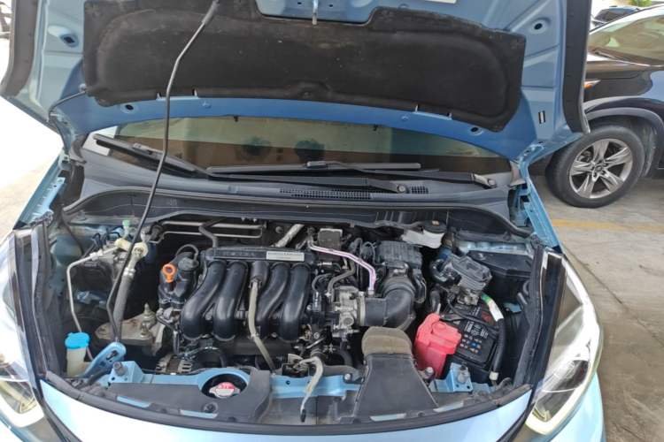 Used Honda Fit 2021 1.5L CVT Trendy Run Pro Edition Engine Bay