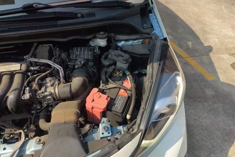 Used Honda Fit 2021 1.5L CVT Trendy Run Pro Edition Engine Bay Left
