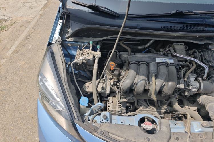 Used Honda Fit 2021 1.5L CVT Trend Edition Engine Bay Right