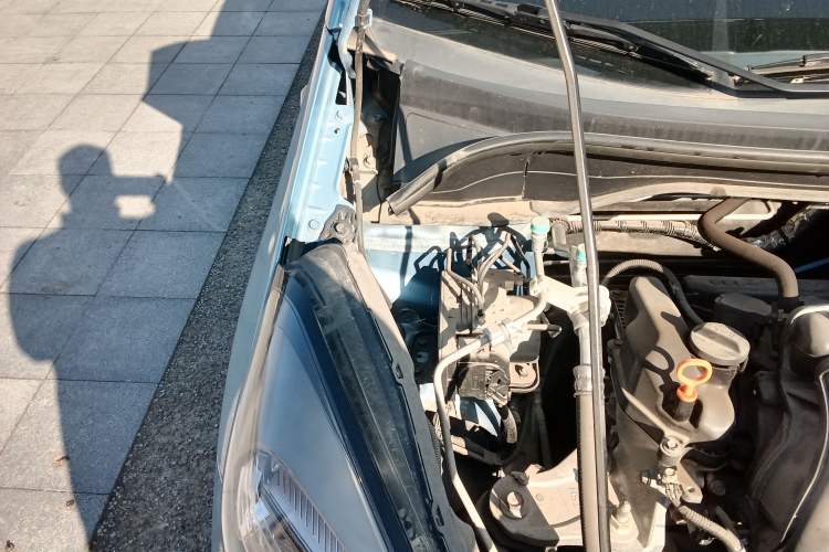 Used Honda Fit 2021 1.5L CVT Trend Edition Engine Bay Right