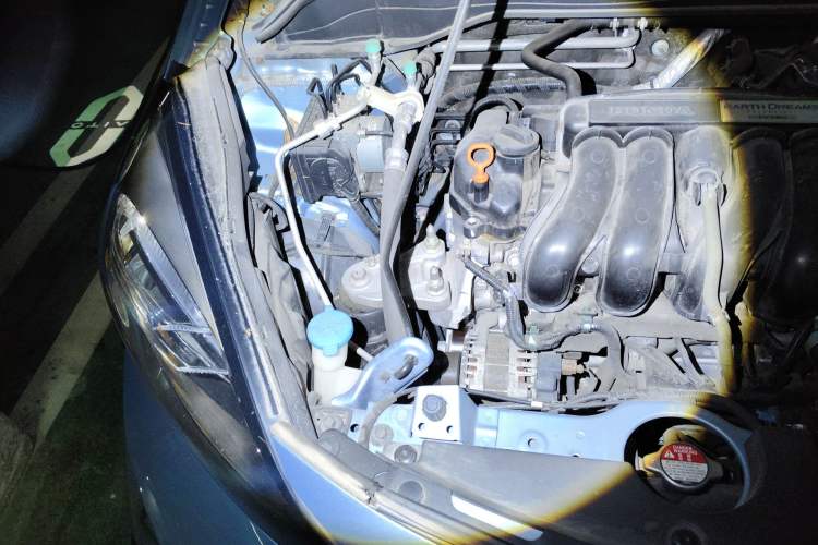 Used Honda Fit 2021 1.5L CVT Trendy Sports Edition Engine Bay Right