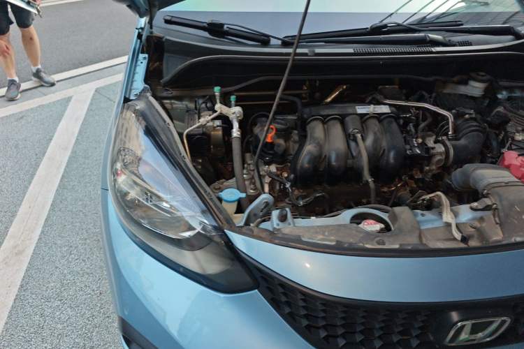 Used Honda Fit 2021 1.5L CVT Trend Edition Engine Bay Right