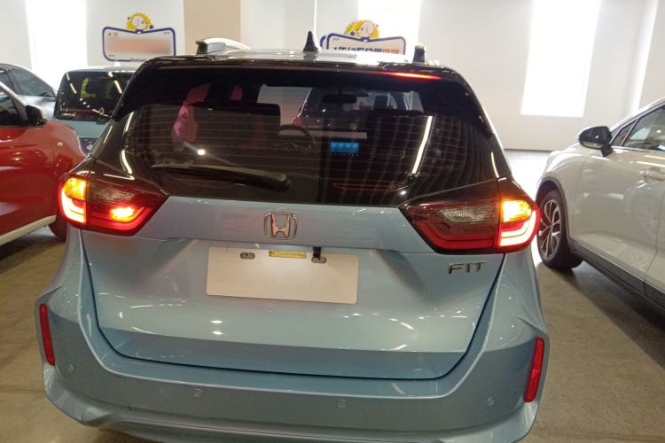 Used Honda Fit 2021 1.5L CVT Trend Edition Exterior 4