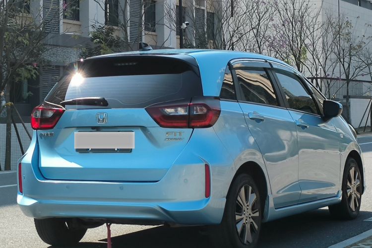 Used Honda Fit 2021 1.5L CVT Trendy Sports Edition Exterior 5