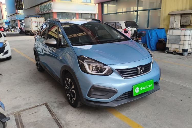 Used Honda Fit 2021 1.5L CVT Trendy Version Front Right 45 Deg